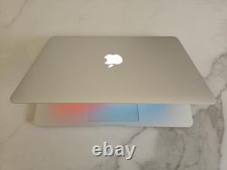 Apple MacBook Air 13 Intel Core i7 8GB RAM Mint Condition Barely Used