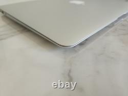 Apple MacBook Air 13 Intel Core i7 8GB RAM Mint Condition Barely Used
