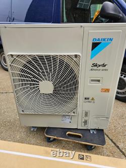 Daikin Air Conditioning 10Kw Wall Mounted system Heat Pump R32 Complete