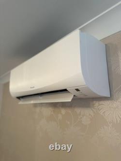Daikin Sensira air conditioning unit 2.5kw SB. FTXF/RXF25-E