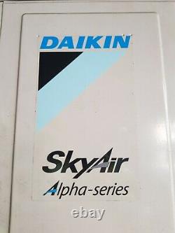 Daikin (year 2018) R32 7.5kw Heat & Cool Skyair Alpha Series Air Con System £750