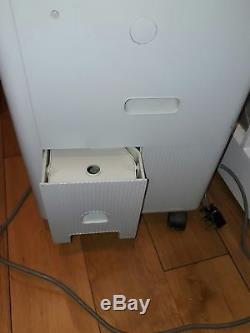 Gree Mobile Air conditioning unit 4 in 1 dehumidifier/ Heater/ 3 speed fan
