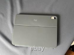 IPad Air 5th Generation M1 Pristine Condition comes With Logitech Combo Touch