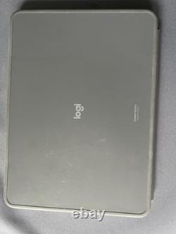 IPad Air 5th Generation M1 Pristine Condition comes With Logitech Combo Touch