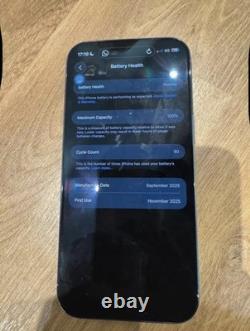 IPhone 17 Air Cloudy WHITE Unlocked, 256GB, Used, Excelent Condition