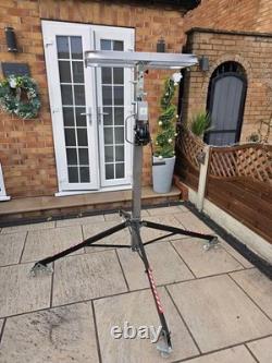 Telescopic lift for Air Conditioning Units or for Material Handling