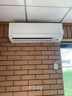 Toshiba air conditioning unit 2.5kw