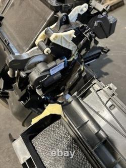 Volkswagen Passat B8 2015-2018 Heater Core Blower Box Air Conditioning Unit